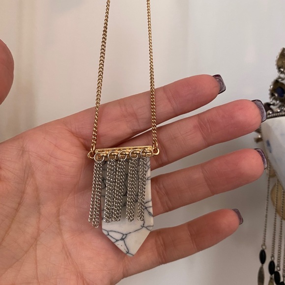 Statement necklace - Picture 3 of 3